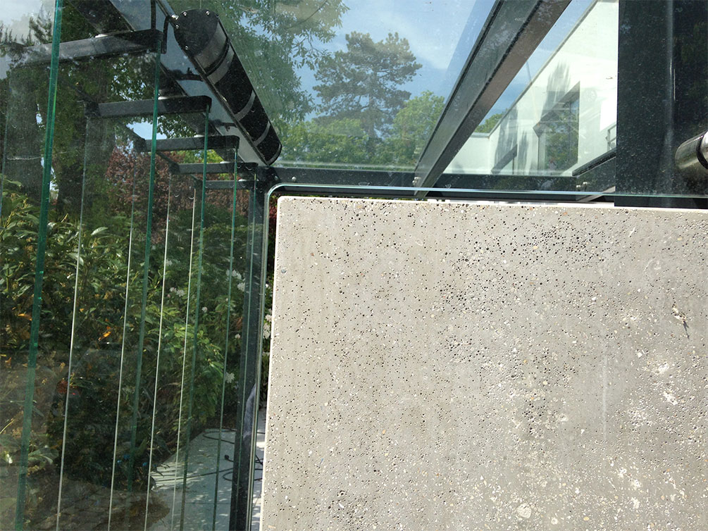 // Gartenpavillon // bewegliche Glaslamellen
